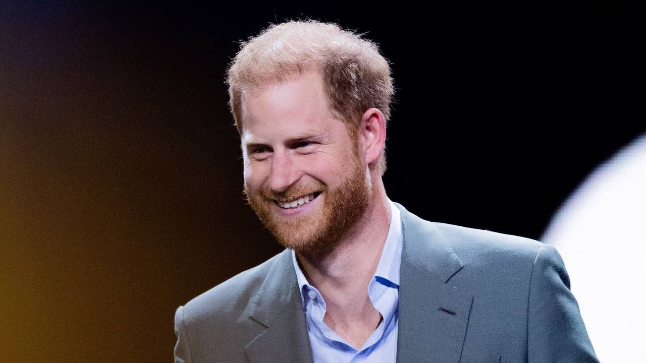 Prinz Harry, Herzog von Sussex, lächelt bei der Eröffnung der 6. Invictus Games in der Merkur Spiel-Arena, hier im September 2023 in Düsseldorf.