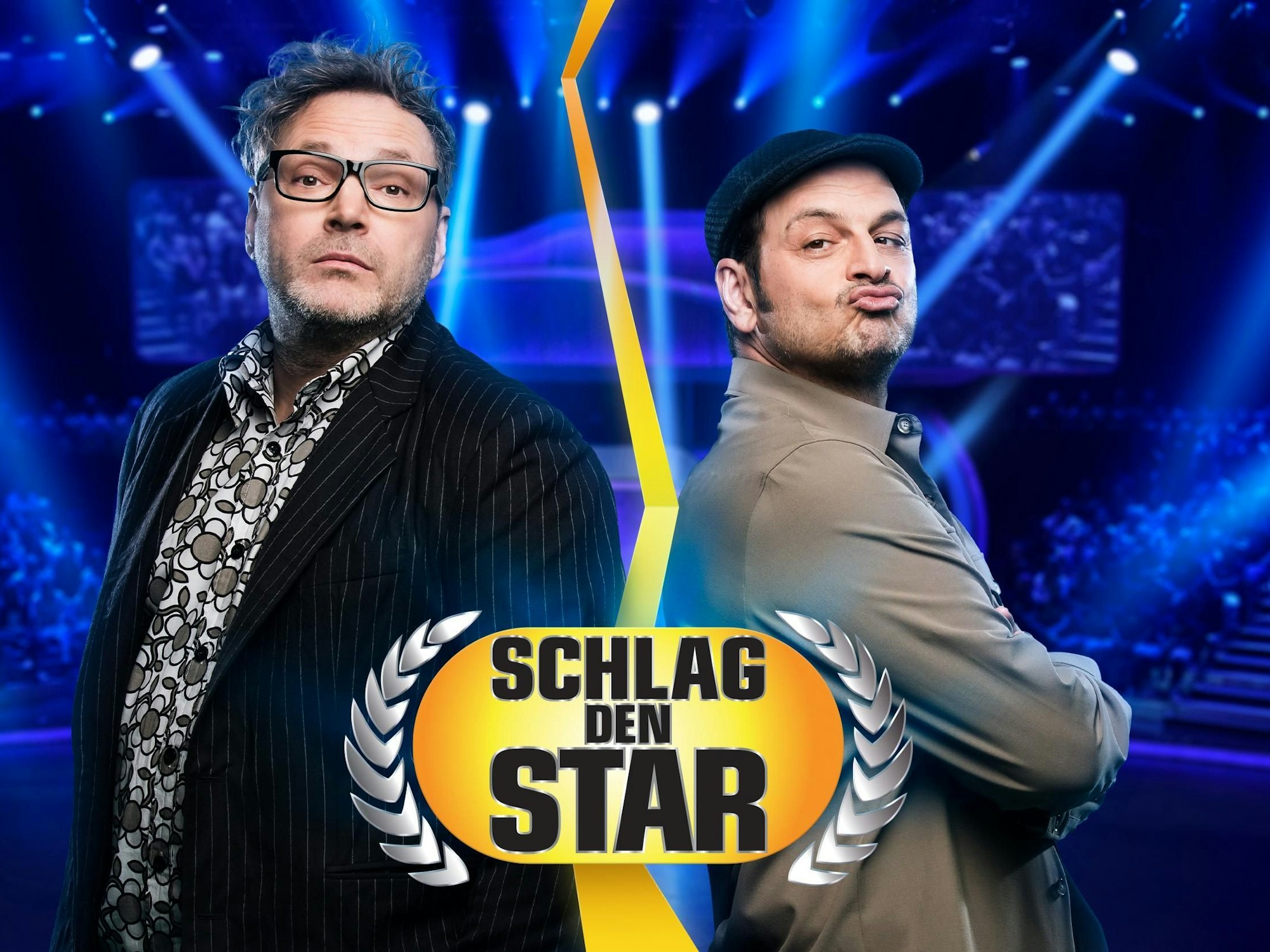 Das Foto zeigt die beiden Komiker Paul Panzer (l.) und Kaya Yanar (r.) im Studio der ProSieben-Sendung Schlag den Star