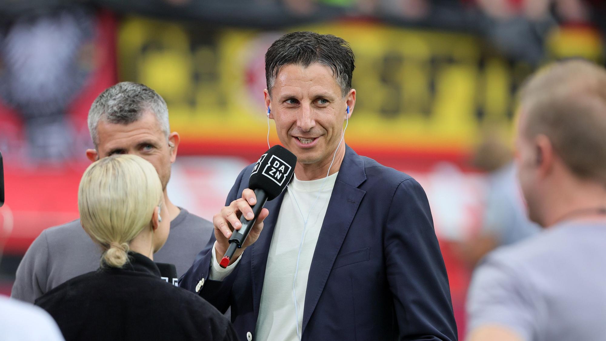 FC-Boss Christian Keller bei einem TV-Interview.