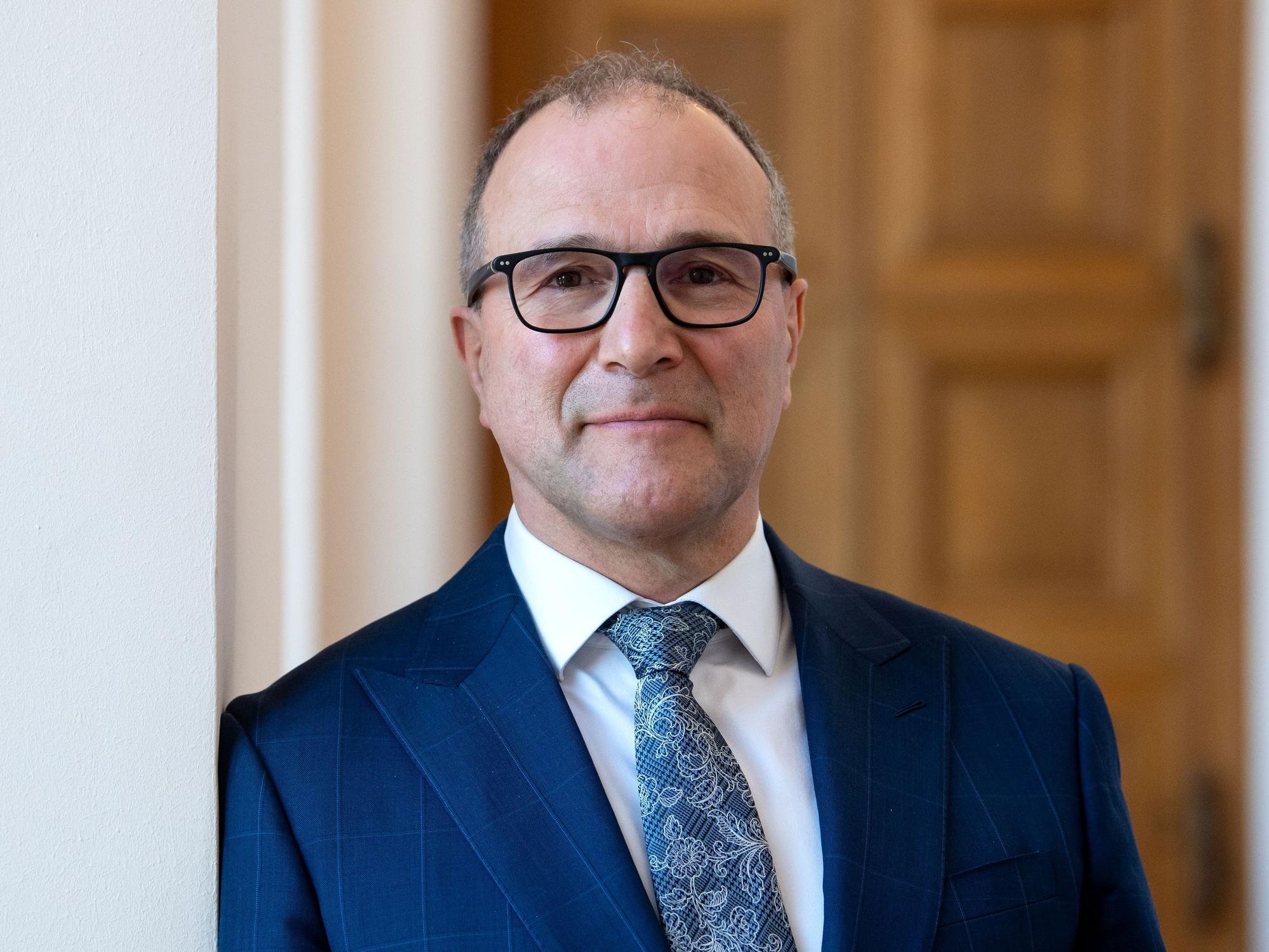 Alexander Hold (Freie Wähler) 2022 im bayerischen Landtag.