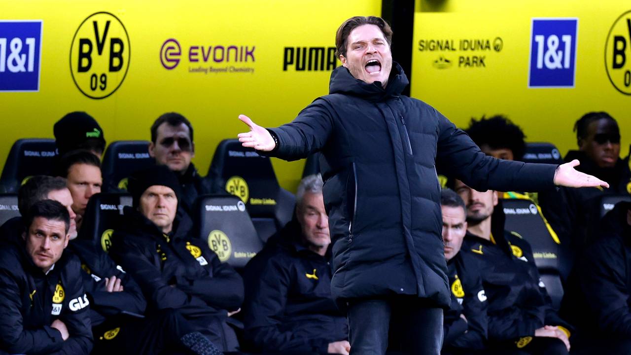 Trainer Edin Terzić regt sich auf