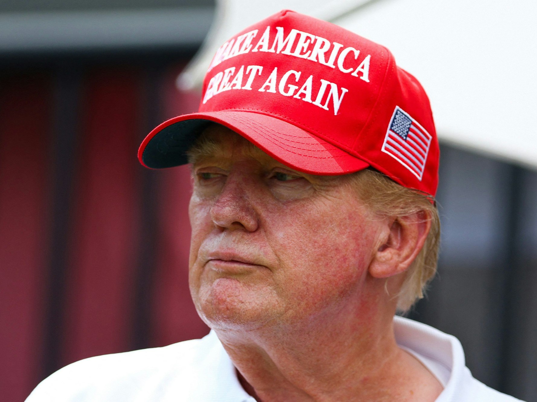 Donald Trump am 7. April 2024 in Miami (Florida): Dass der Ex-Präsident einige Pfunde verloren hat, scheint nicht jedem Fan zu gefallen.