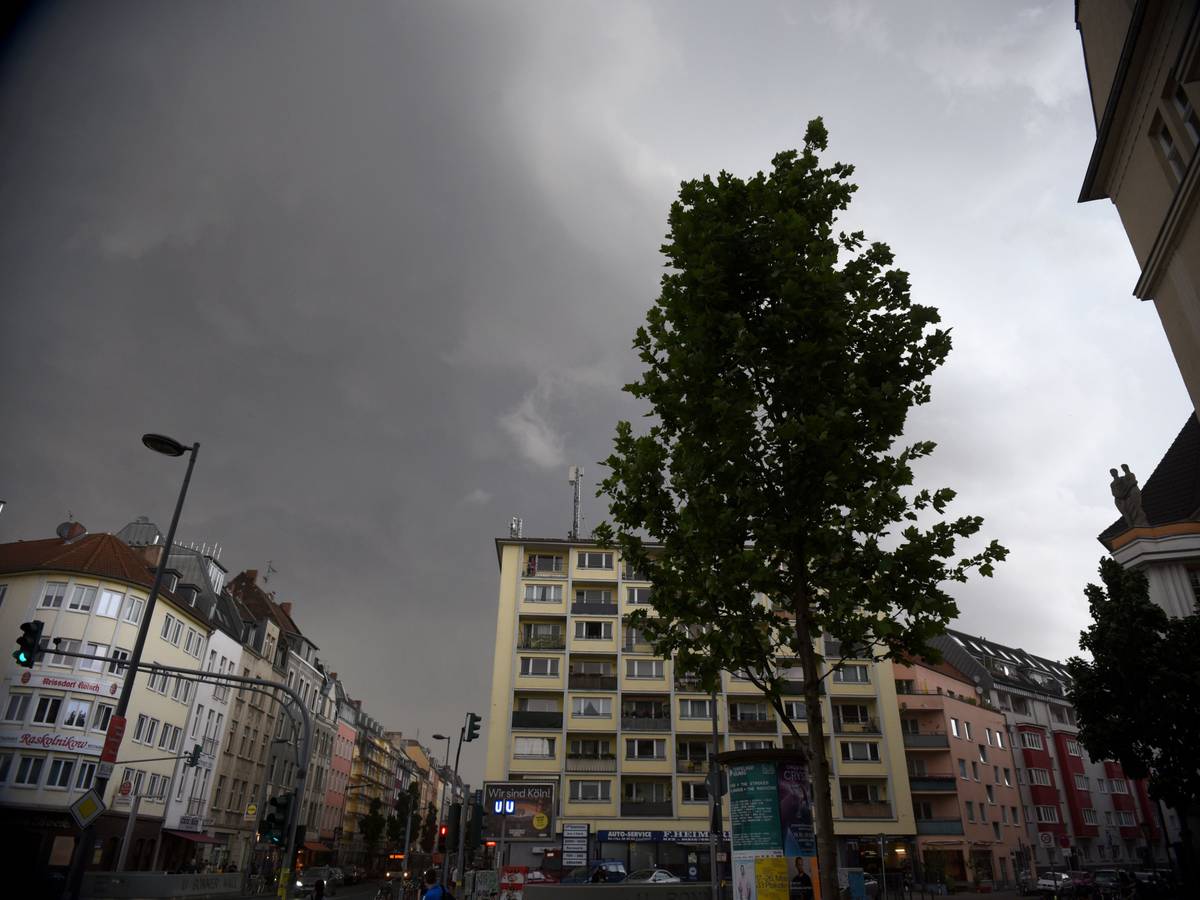 Unwetter in der Kölner Südstadt.