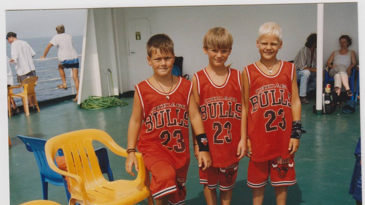Kevin Wittwer, Dominik Schönenborn und Oliver Niesen (v.l.) von Cat Ballou als Kinder.