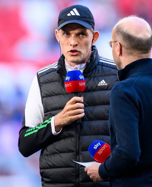 Thomas Tuchel spricht vor dem Spiel des FC Bayern gegen den 1. FC Köln im Sky-Interview mit Patrick Wasserziehr.