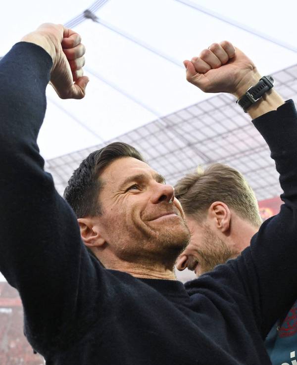 Xabi Alonso hat Bayer Leverkusen aus den Tiefes des Abstiegskampfes zur Deutschen Meisterschaft geführt. Wie tickt der Baske privat?
