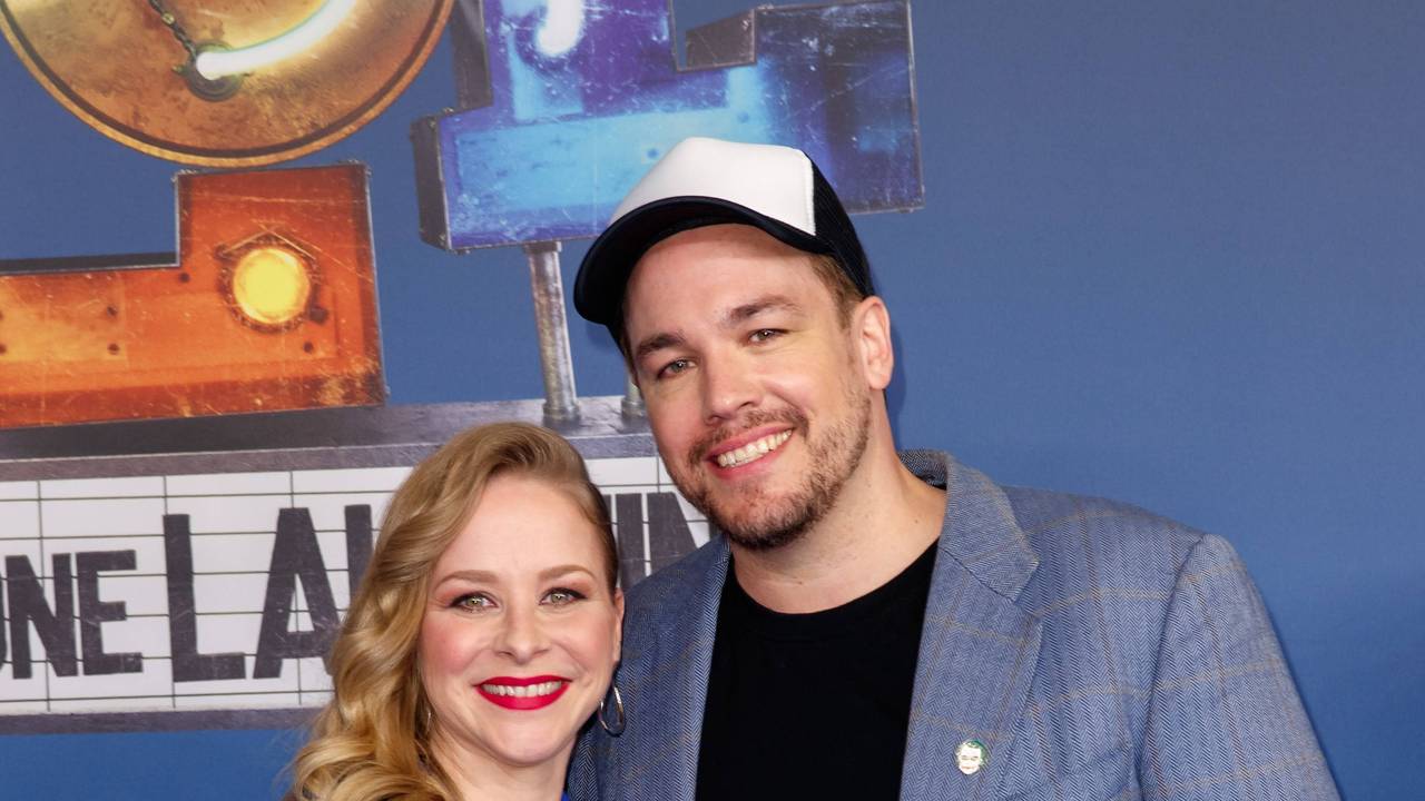 Premiere LOL: Last One Laughing 2023 mit Jasmin Schwiers und Jan van Weyde