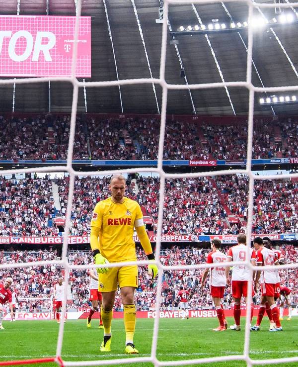 Marvin Schwäbe bei der Niederlage gegen den FC Bayern München.