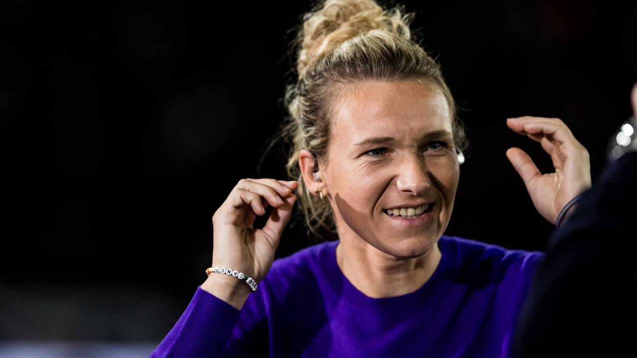 Josephine Henning bei einer TV-Übertragung zur Champions League bei Amazon Prime Video.