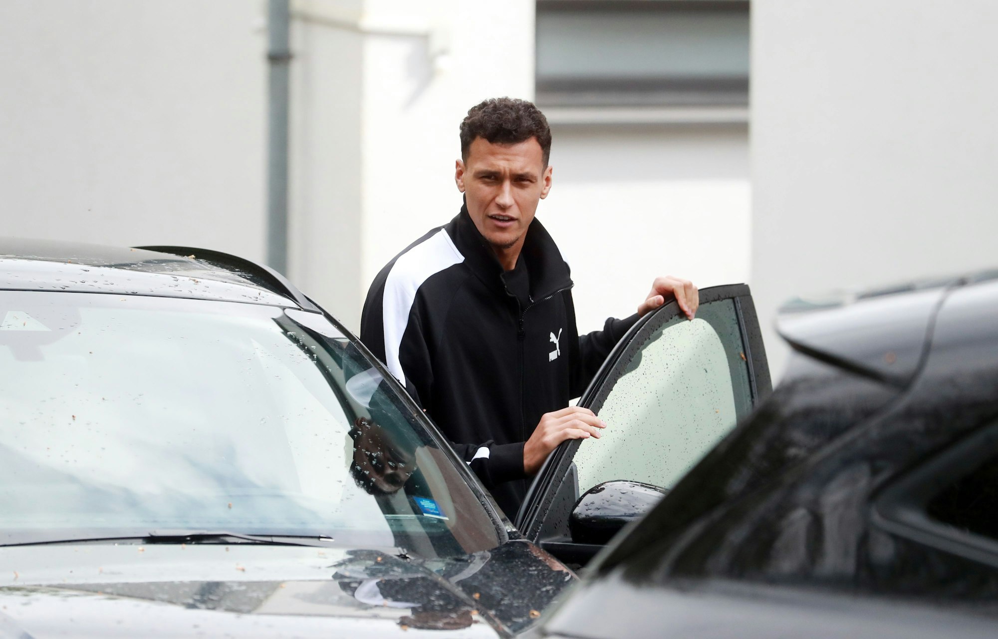 Davie Selke am Geßbockheim.