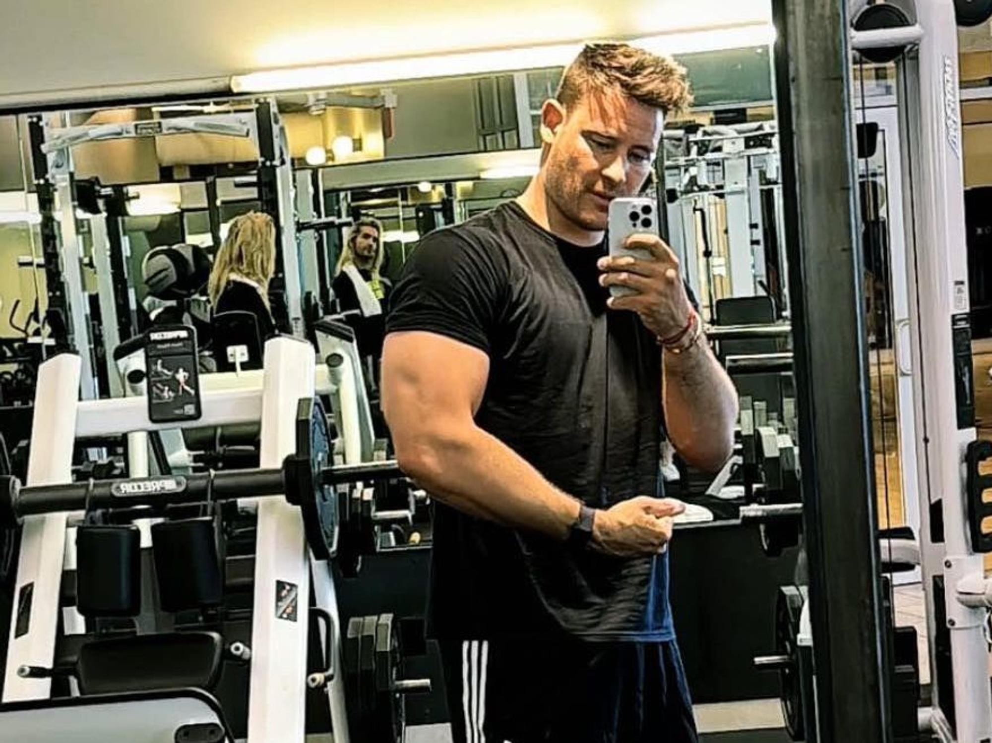 Marc Eggers im Fitnessstudio, 16. April 2024