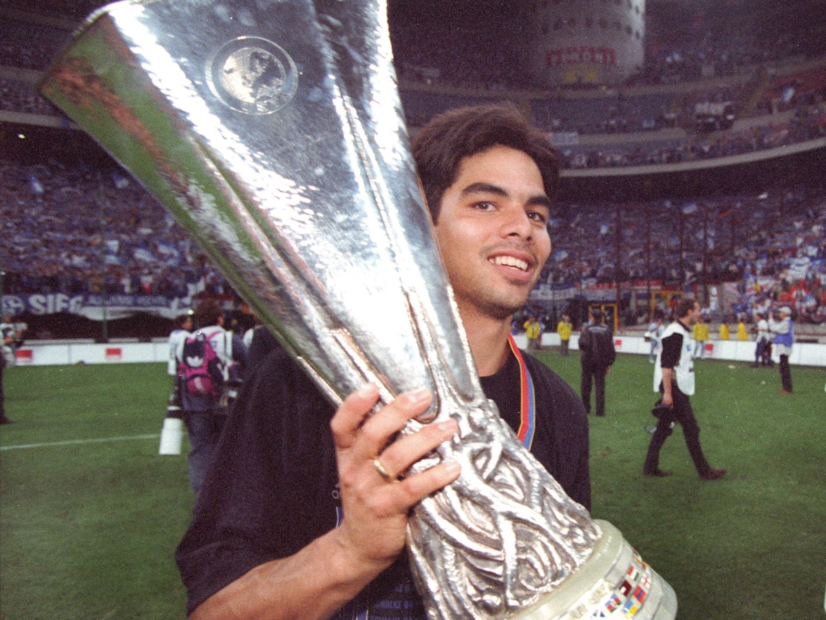 David Wagner mit dem Uefa-Cup