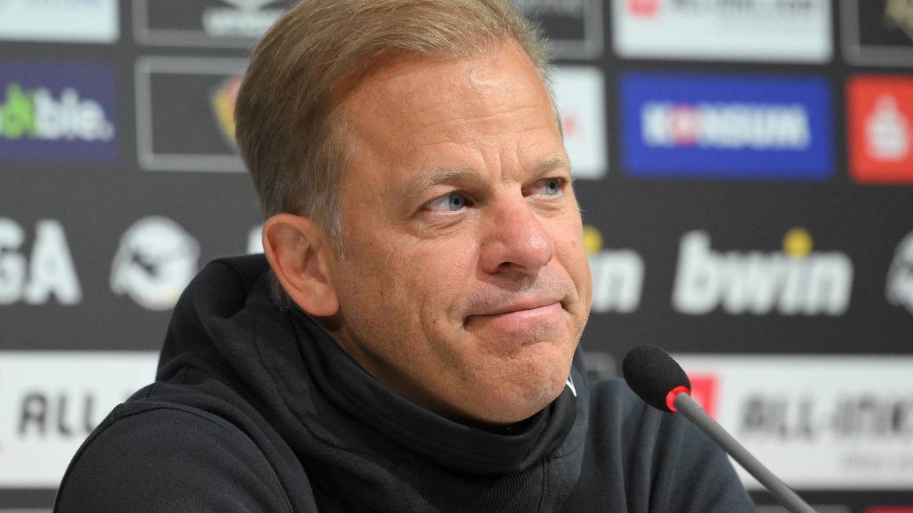 Markus Anfang auf der Pressekonferenz
