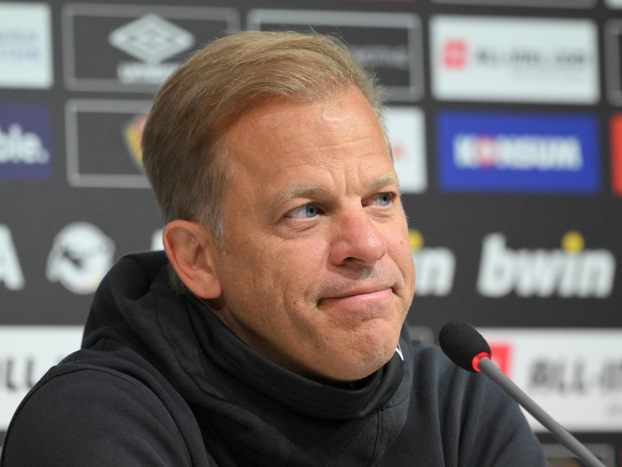 Markus Anfang auf der Pressekonferenz