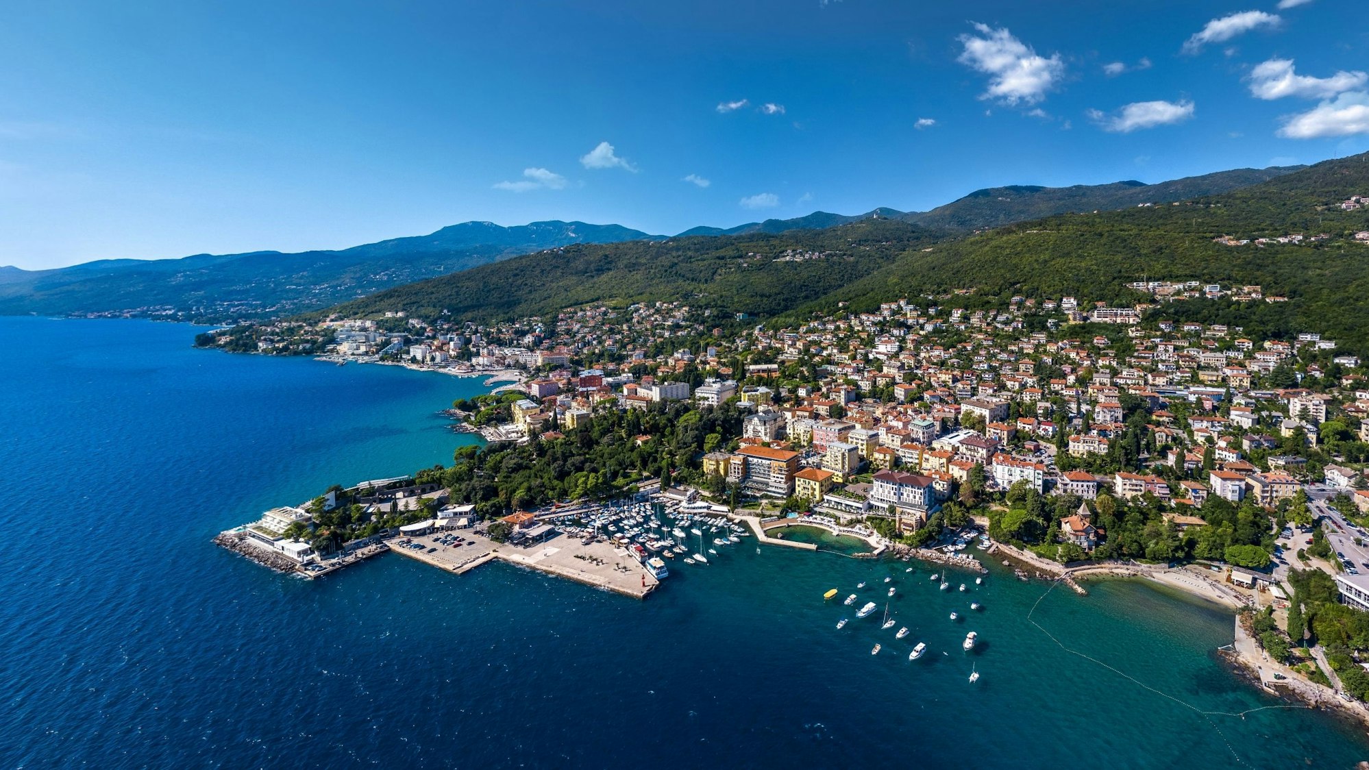 Opatija von oben fotografiert.