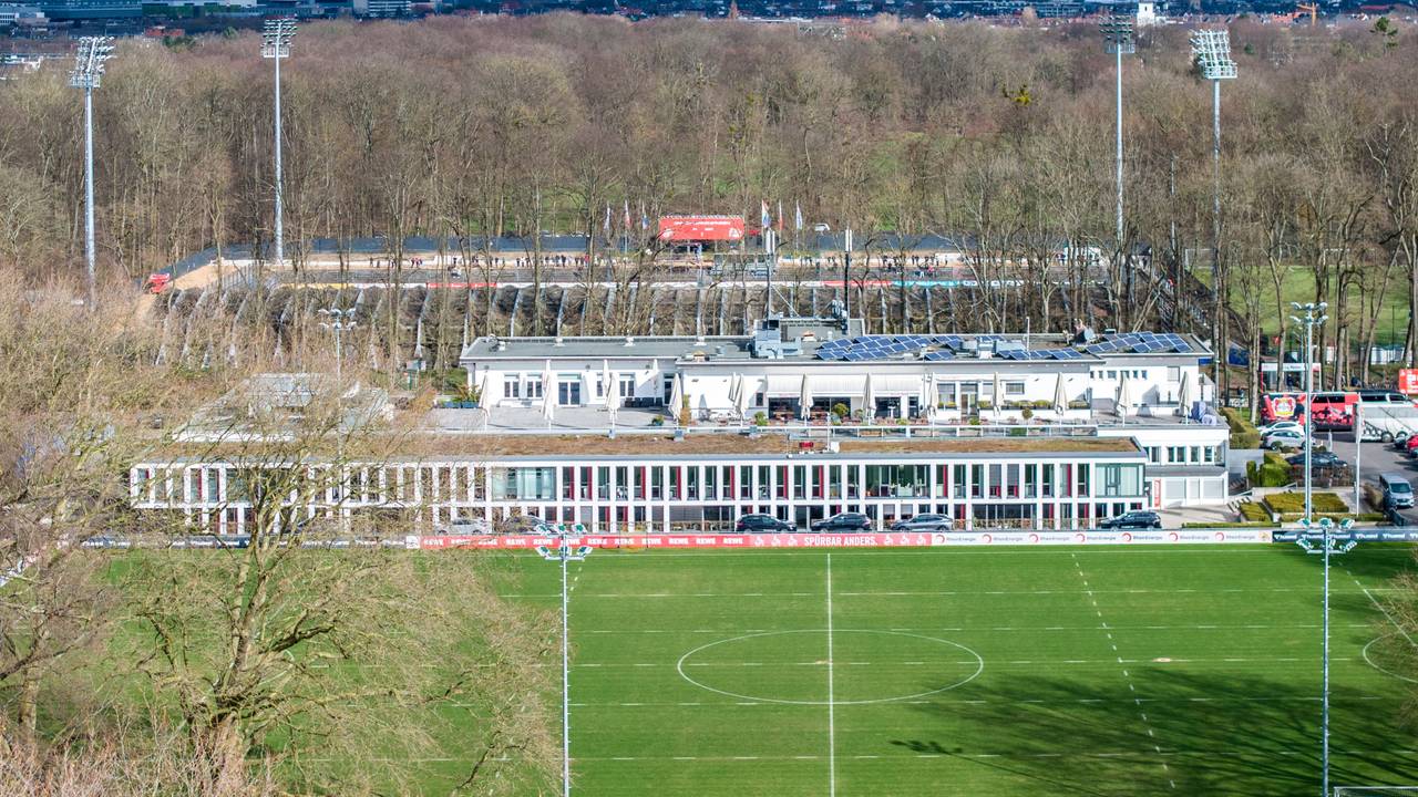 Ein Blick aus der Luft auf das Geißbockheim.