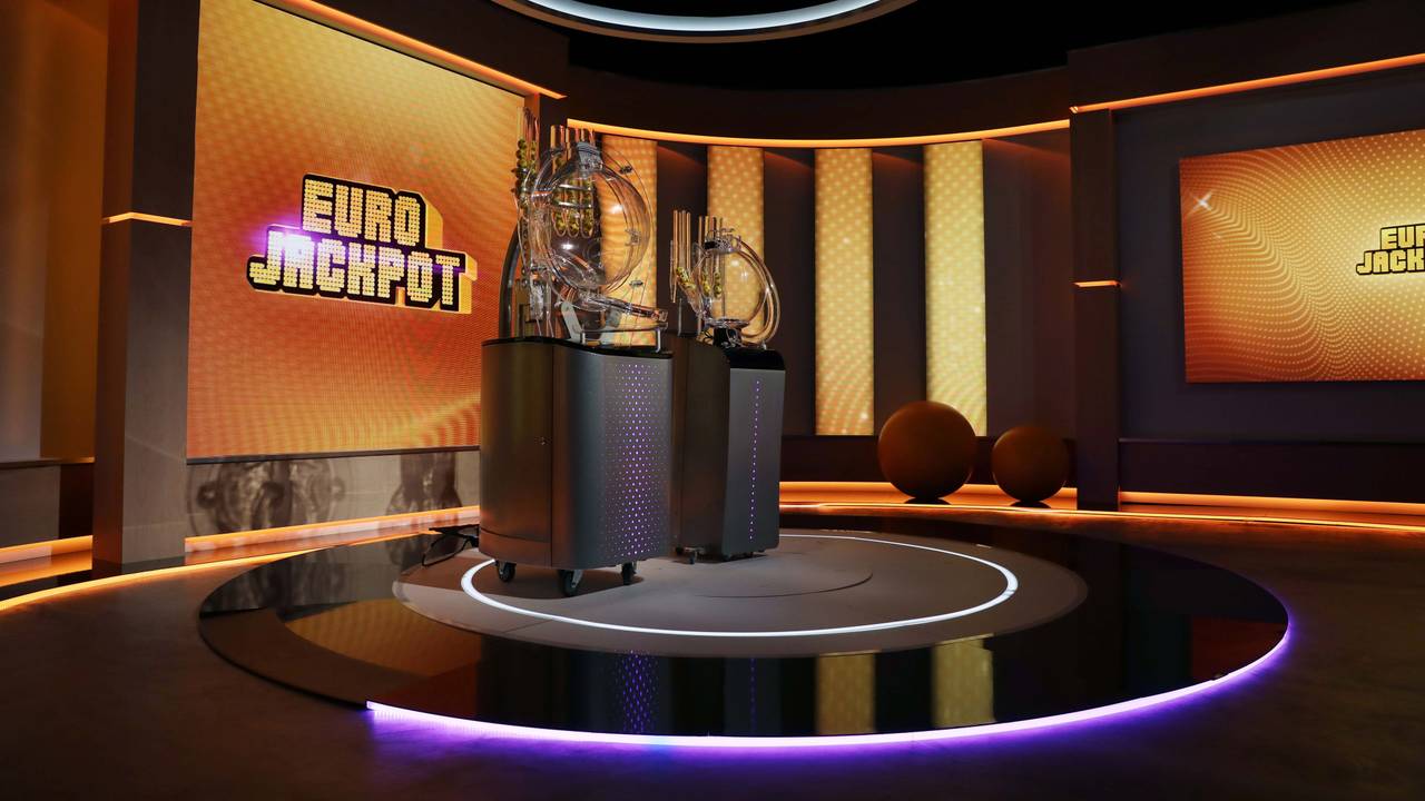 Euro Jackpot Studio mit Lostrommel