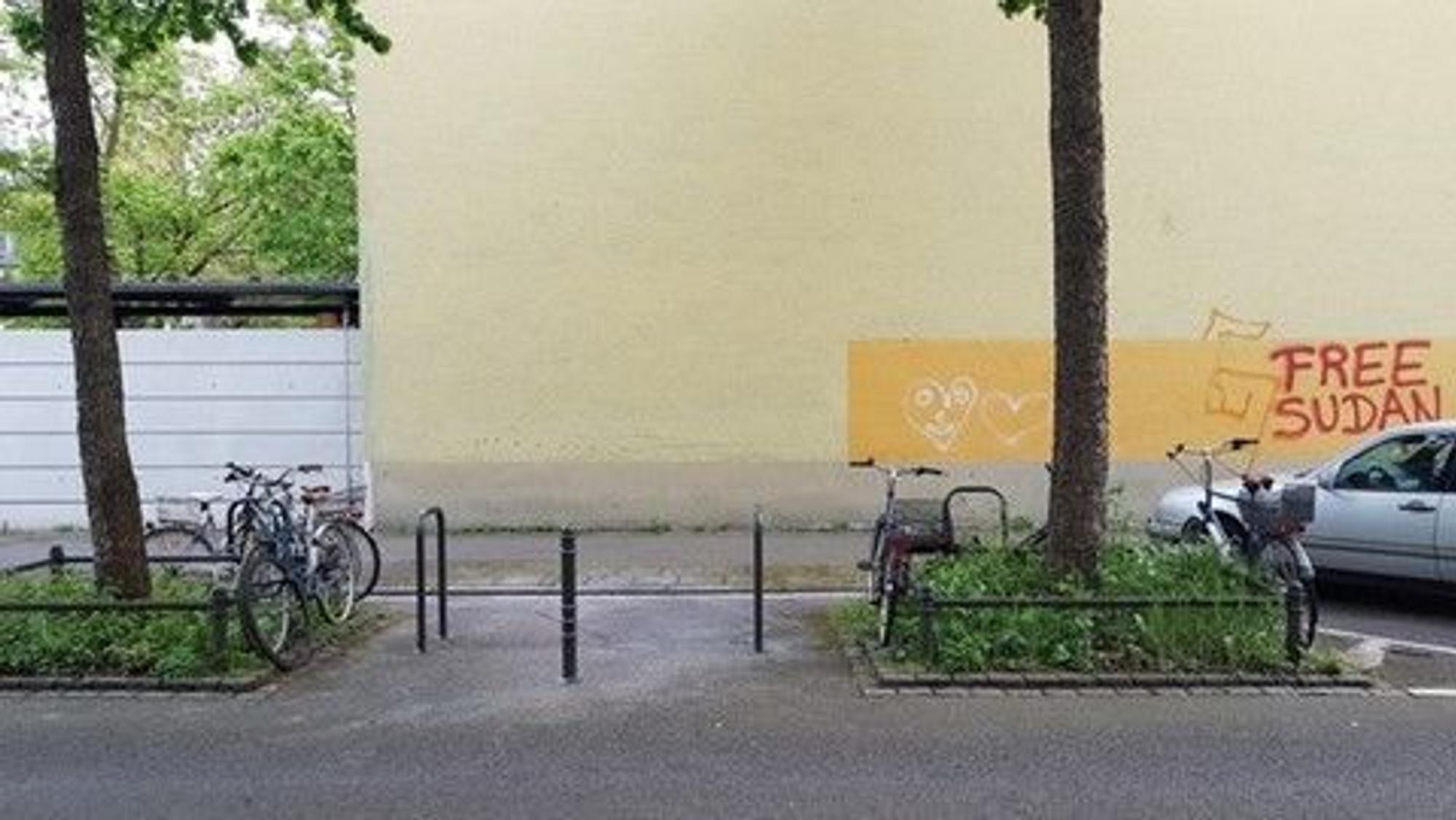 Mehrere Parkplätze in Köln-Humboldt/Gremberg wurden zu Fahrradabstellmöglichkeiten umgestaltet.
