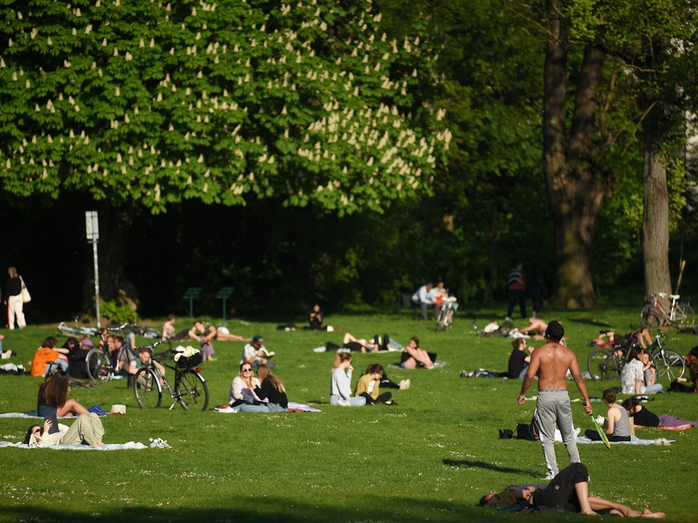 Hellers Biergarten im Volksgarten.