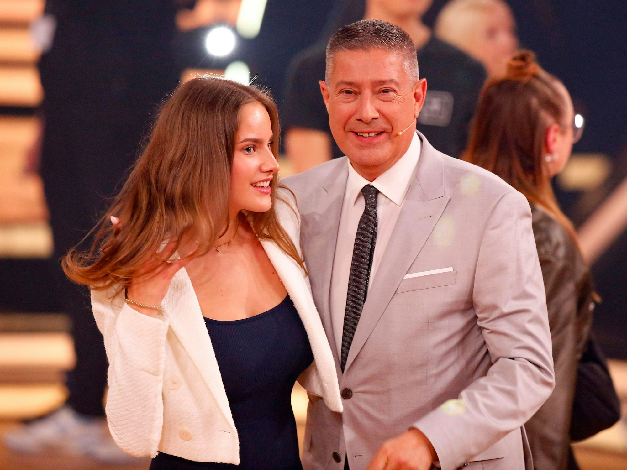 Joachim Llambi und seine Tochter Helena bei „Let's Dance“ am 26. April 2024.