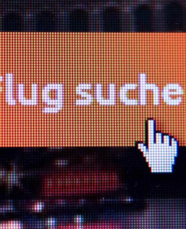 Flugreisende müssen sich auf steigende Preise einstellen (Symbolbild).