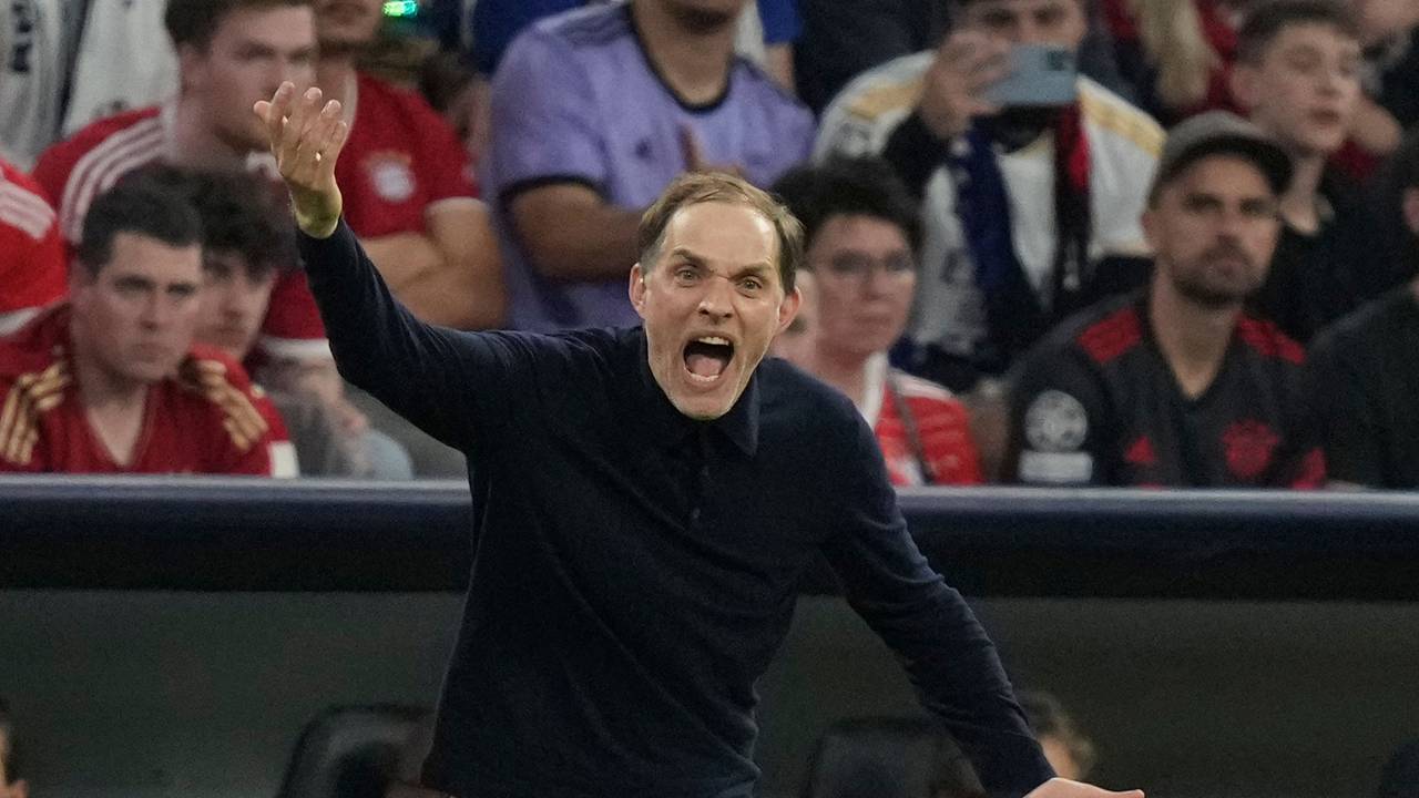 Thomas Tuchel brüllt beim Spiel des FC Bayern gegen Real Madrid in der Champions League.