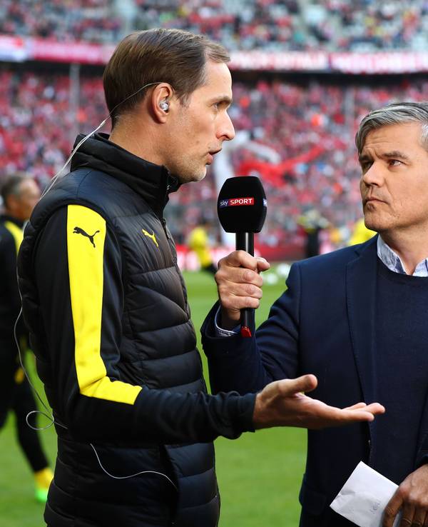 Ecki Heuser und Thomas Tuchel beim Interview auf dem Platz.