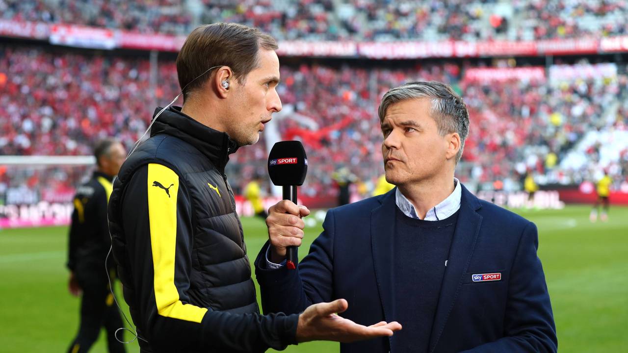 Ecki Heuser und Thomas Tuchel beim Interview auf dem Platz.