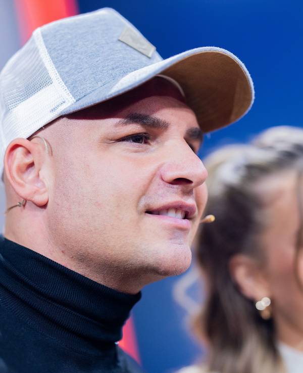 Pietro Lombardi und seine Verlobte Laura Maria Rypa nehmen am RTL-Spendenmarathon 2023 teil. +++ dpa-Bildfunk +++