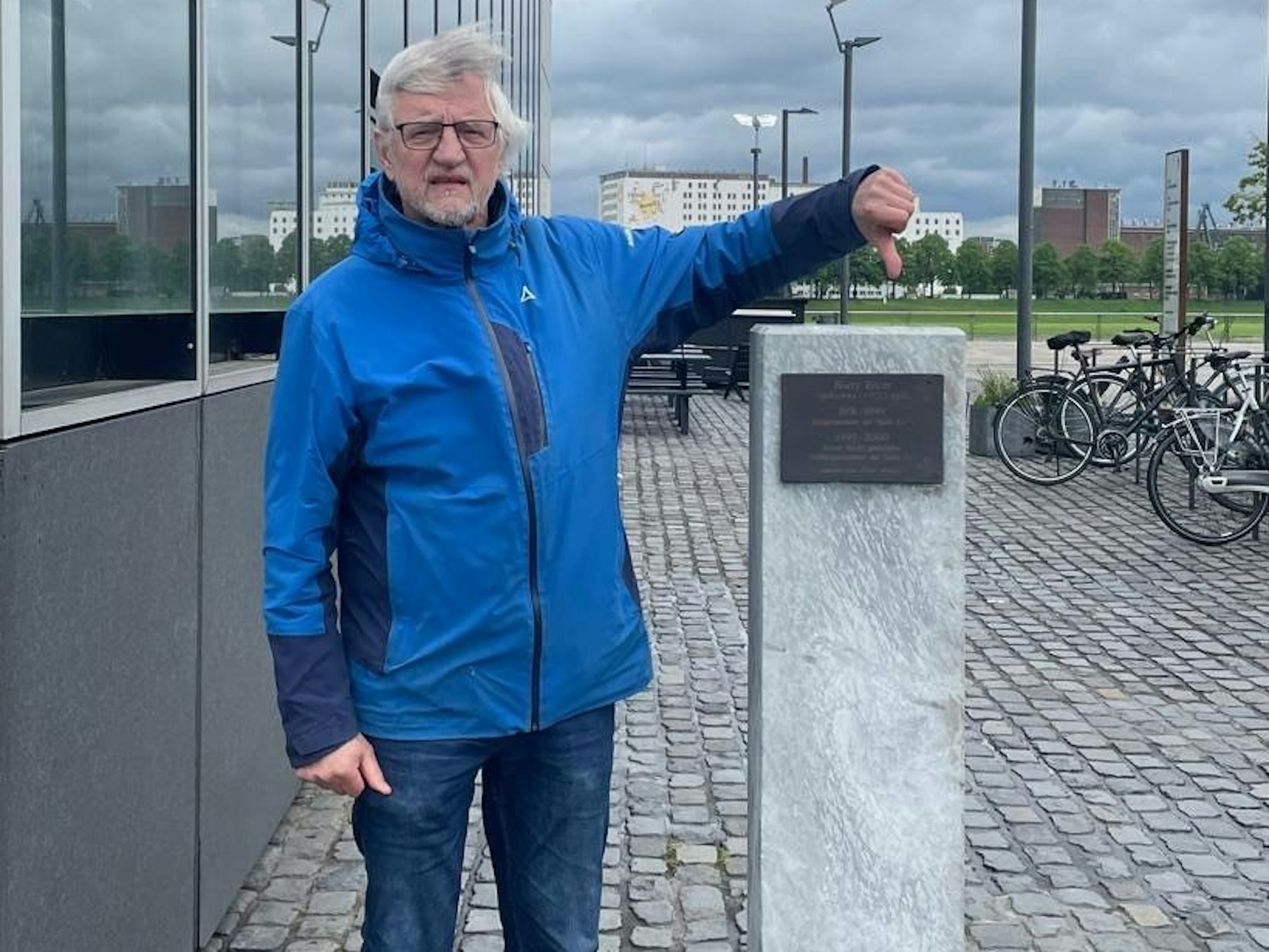 Andreas Hupke im Rheinauhafen.