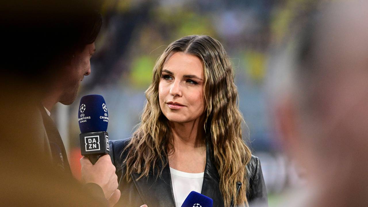 Laura Wontorra bei der Champions League Übertragung von Dortmund gegen Paris.