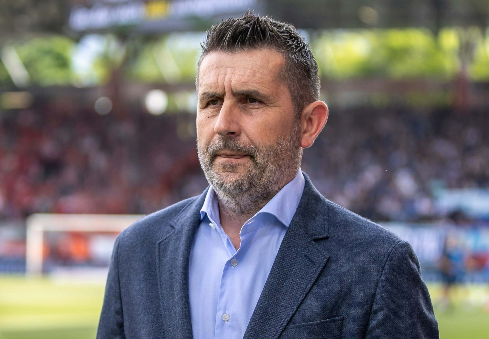 Trainer Nenad Bjelica beim Spiel von Union Berlin gegen den VfL Bochum.