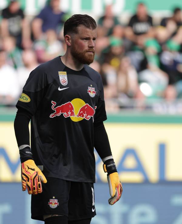 Timo Horn während des Spiels.
