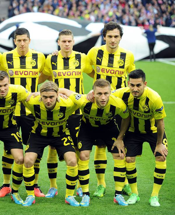 Das Foto der Startelf von Borussia Dortmund.