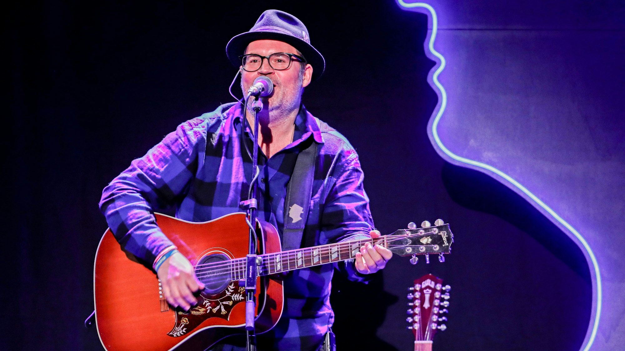 Björn Heuser beim Konzert.