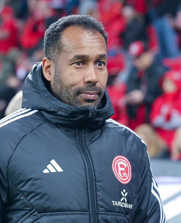 Daniel Thioune Trainer von Fortuna Düsseldorf.