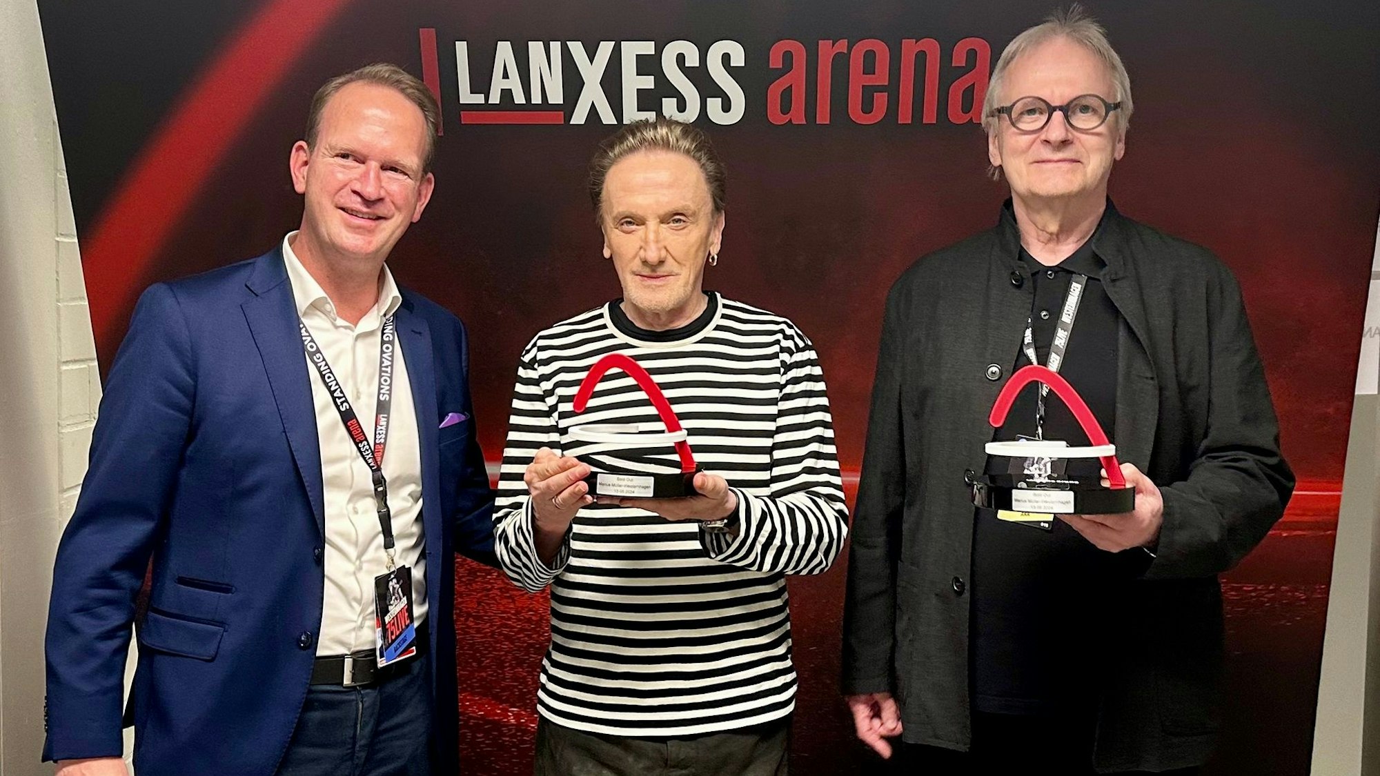 Stefan Löcher, Marius Müller-Westernhagen, Klaus-Peter Matziol in der Arena.
