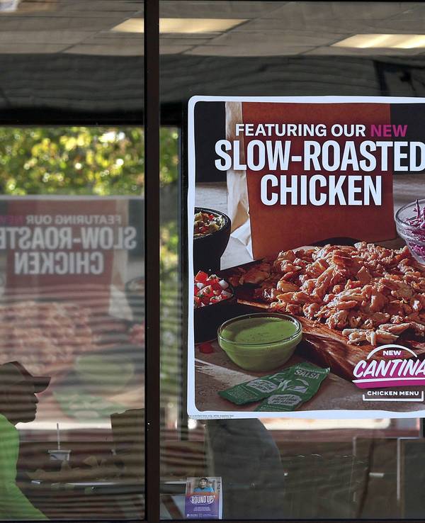 Blick auf einen Taco Bell in Richmond (Kalifornien): Die US-Fastfood-Kettel wird bald erste Standorte in Deutschland eröffnen.
