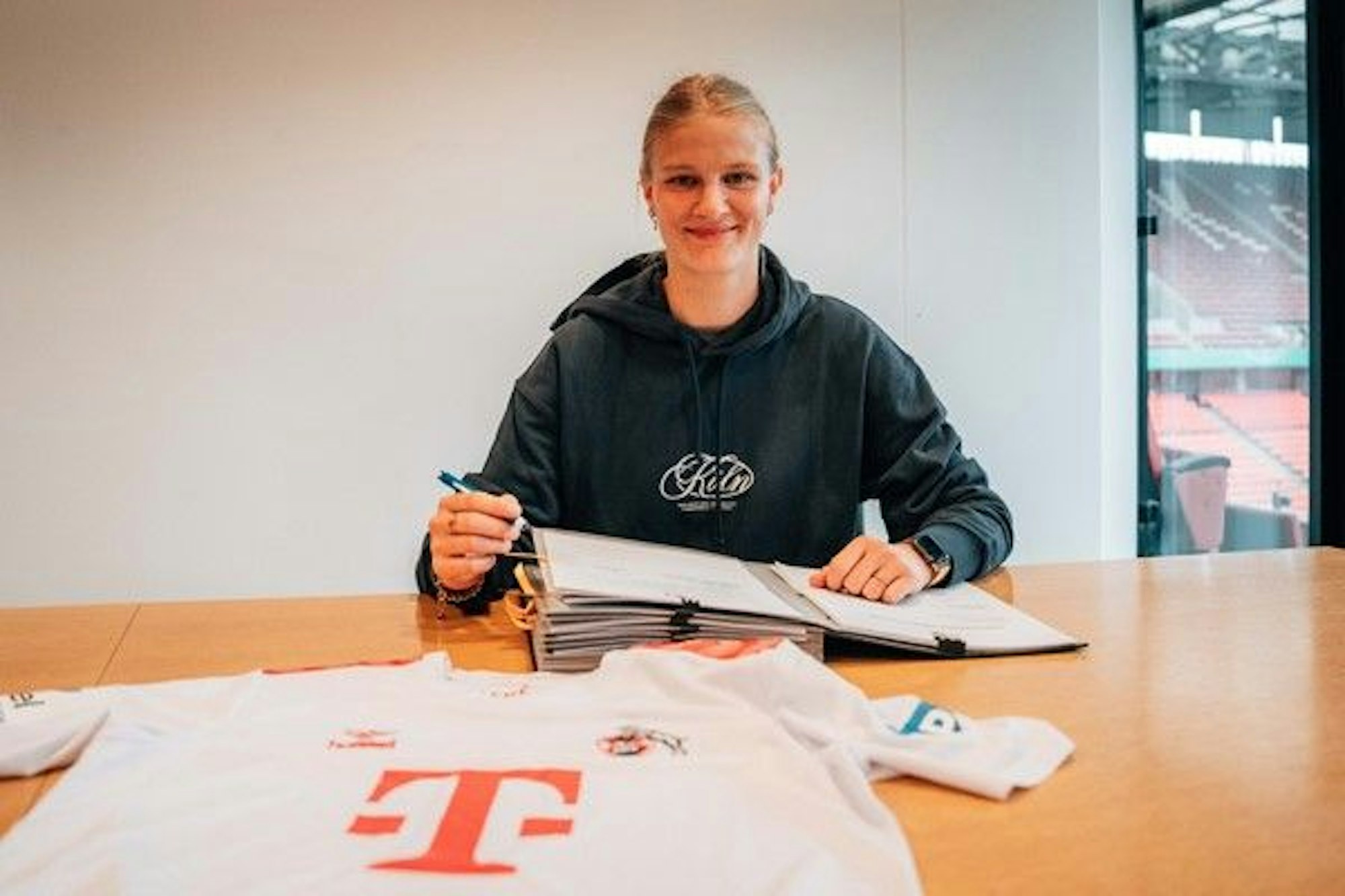 Anna-Lena Stolze unterschreibt beim 1. FC Köln.