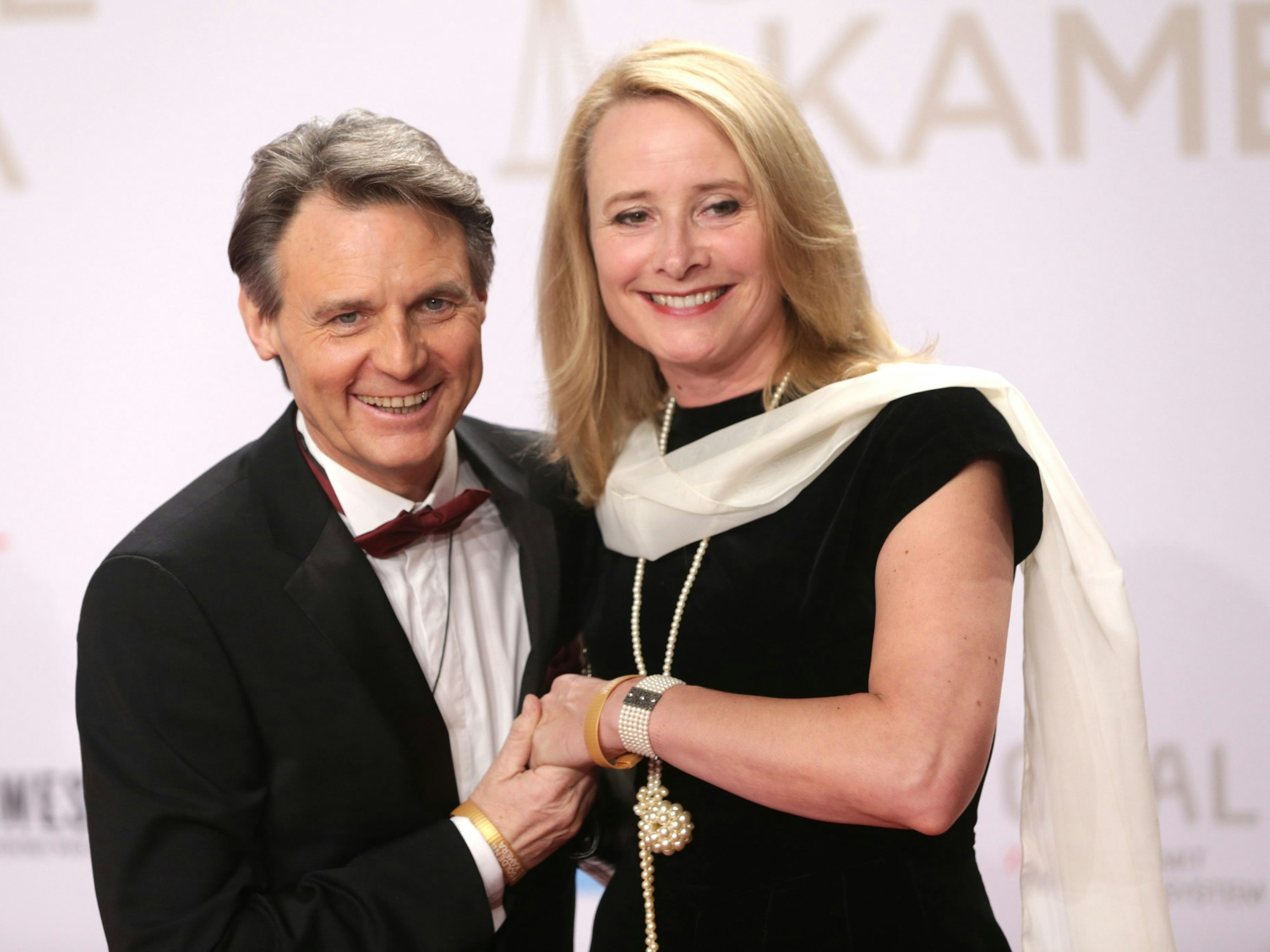 Schauspieler Wolfgang Bahro und Ehefrau Barbara am 6. Februar 2016 in Hamburg