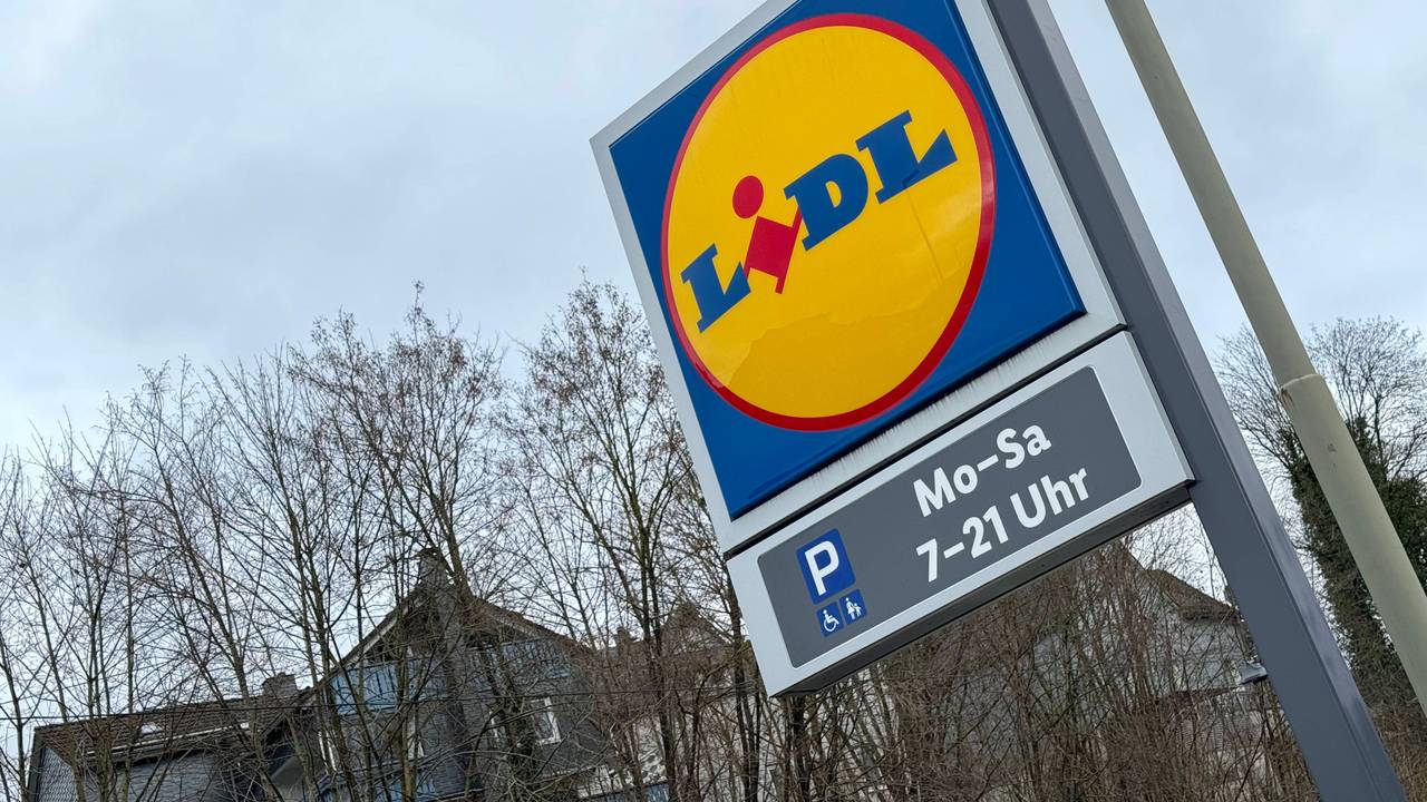 Das Logo einer Lidl-Filiale.
