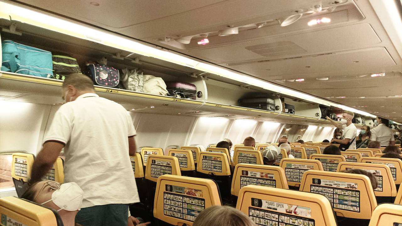 Auch ein Ryanair-Flug kann wegen versteckter Gebühren teuer ausfallen. Nun hat ein Tourist auf Mallorca der Fluggesellschaft ein Schnippchen geschlagen (Symbolbild).