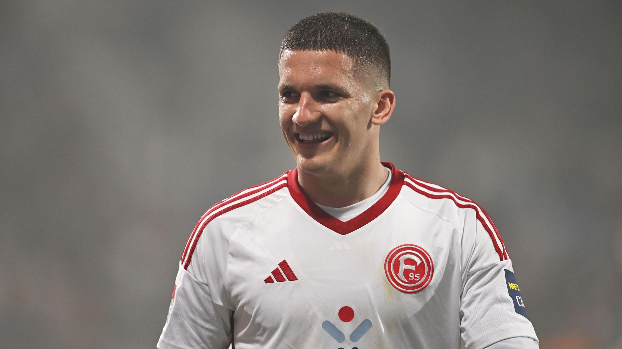 Christos Tzolis beim Relegations-Hinspiel von Fortuna Düsseldorf in Bochum.