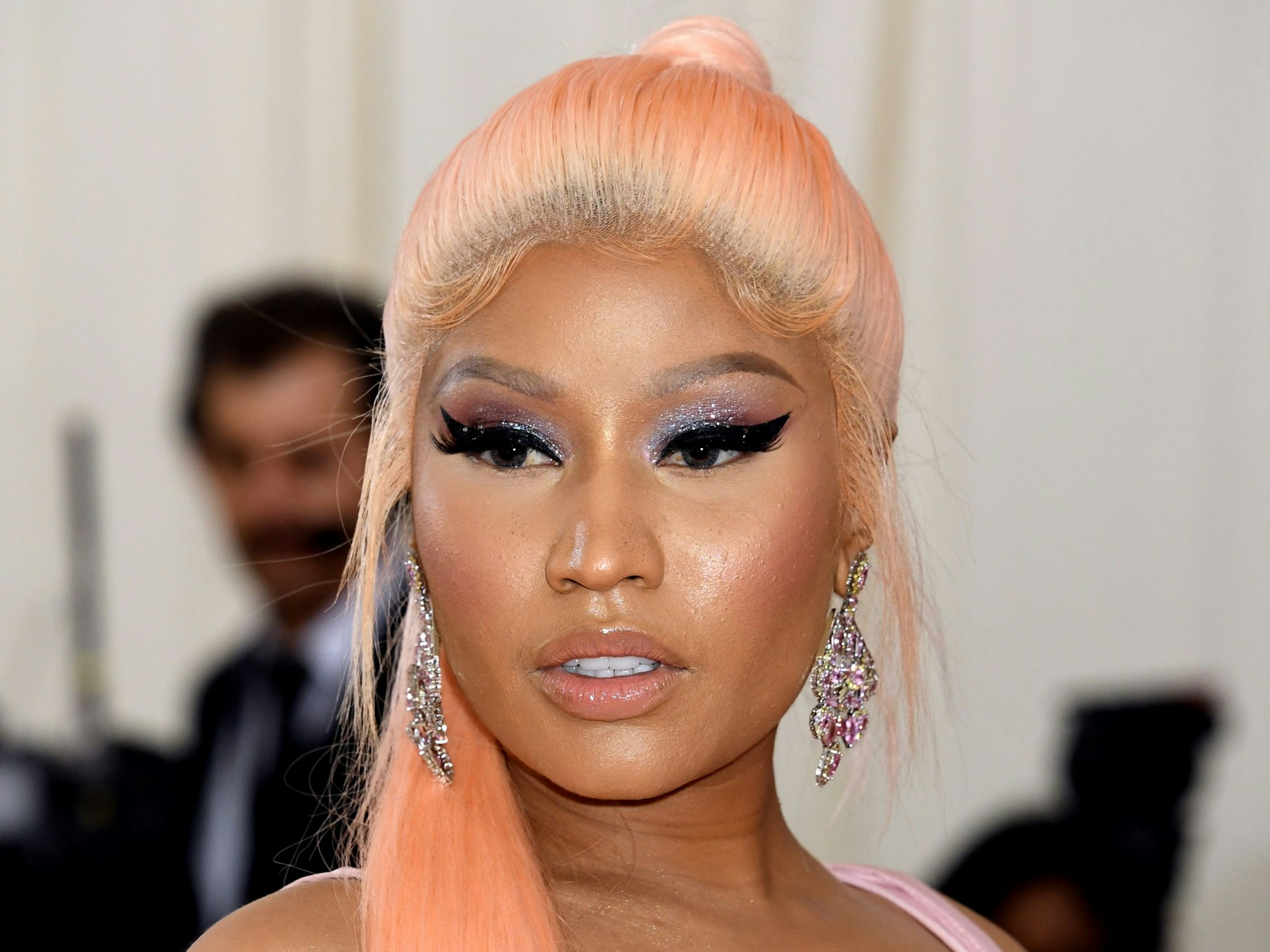 Rapperin Nicki Minaj kommt zur Met-Gala ins Metropolitan Museum of Art.