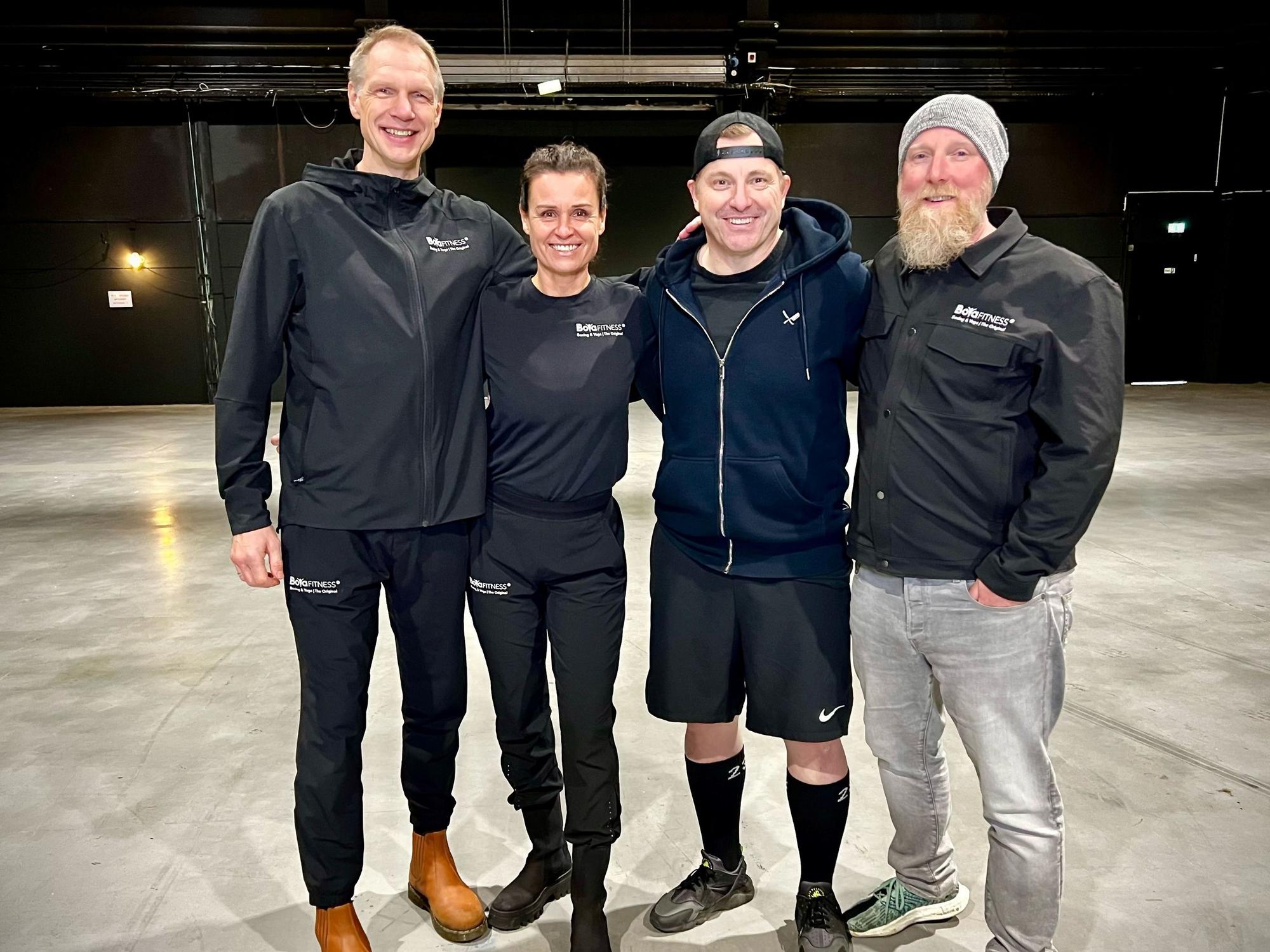 Kölns Boya-Team von links nach rechts: Ex-Boxprofi Rüdiger May, Yoga-Lehrerin Betty Sturm, Comedian Martin Klempnow (Dennis aus Hürth) und Boya-Fitness-Chef Stefan Hoff.