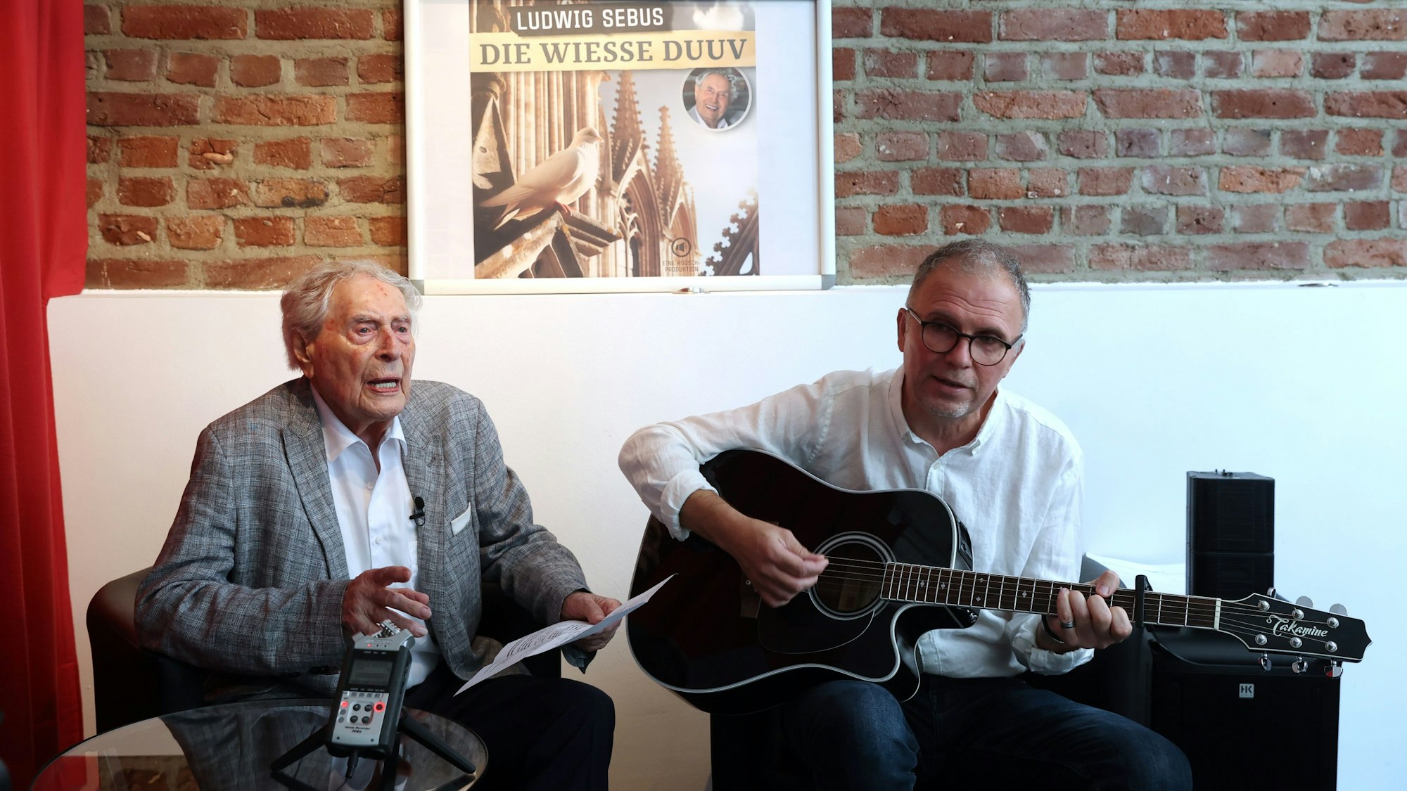 Vorstellung neues Lied von Ludwig Sebus „Die wiesse Duuv“.
