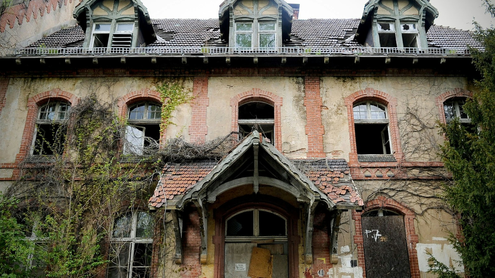 Die Beelitz-Heilstätten sind ein beliebtes Ziel für einen Tagesausflug in Brandenburg.