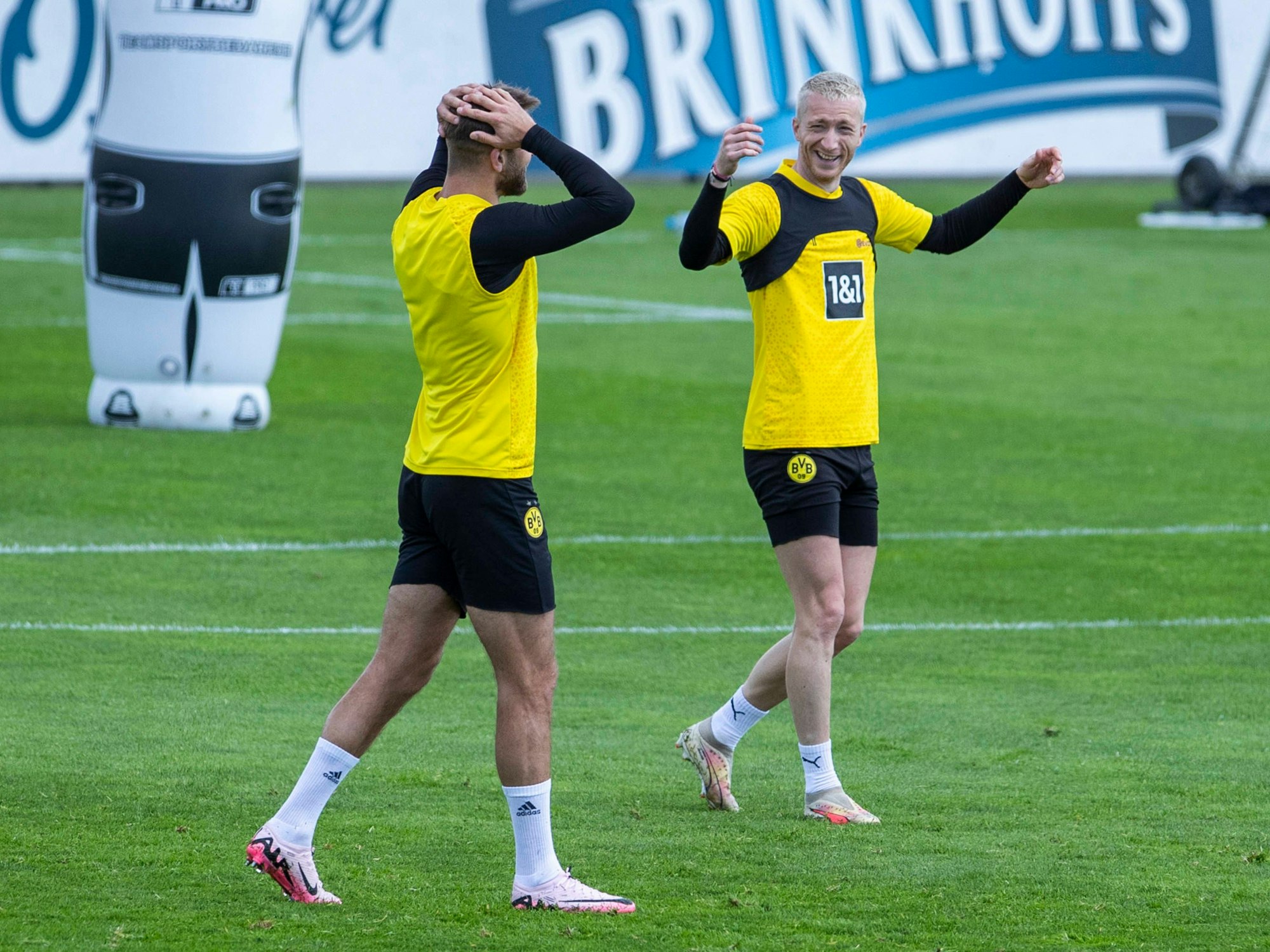 Die BVB-Spieler Marco Reus (rechts) und Niclas Füllkrug beim Training vor dem Champions-League-Finale.