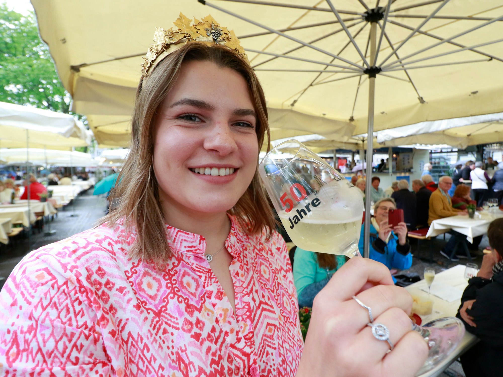 Kölner Weihnwoche, Weinkönigin Annalena Baum.