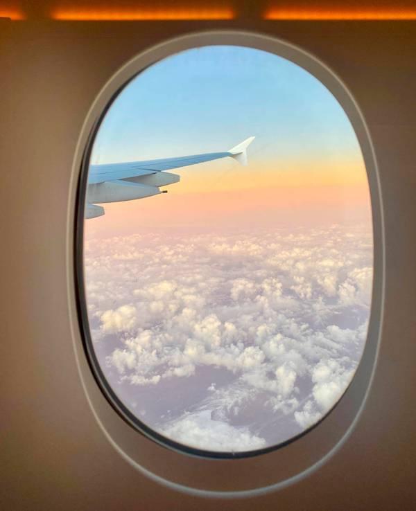Blick aus Flugzeugfenster
